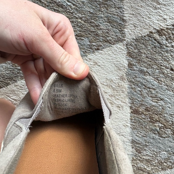 Steve Madden Womens Beige Suede Slip-Ons - Picture 3 of 13